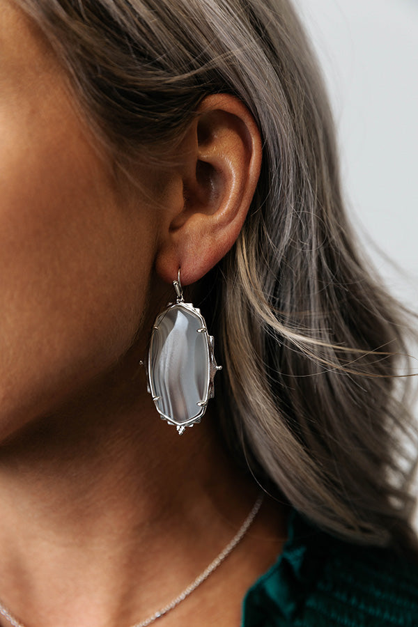Kendra Scott Baroque Ella Silver Drop Earrings in Gray Banded Agate –  Impressions Online Boutique