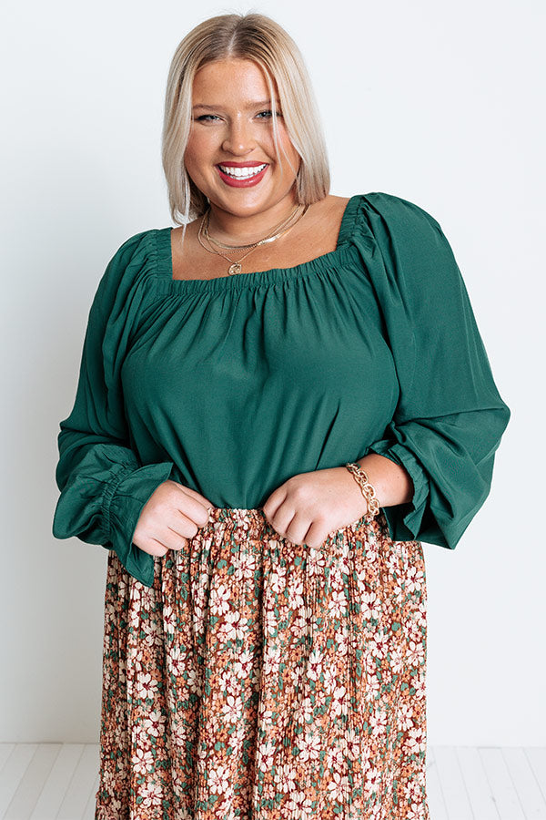 Signature Move Shift Top In Hunter Green Curves Image - 4