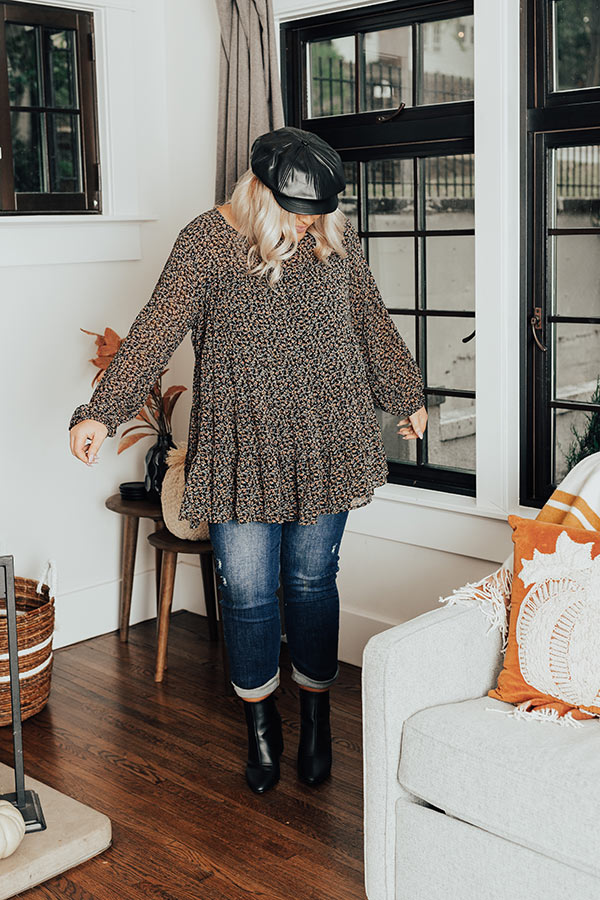 Vibrant Energy Floral Top In Black Curves Image - 1