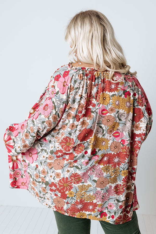 Feeling So Free Floral Shift Top in Fuchsia Curves Image - 4