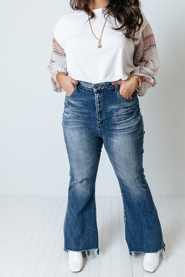 Risen The Nessa Hight Waist Flare In Dark Wash Curves Image - 3