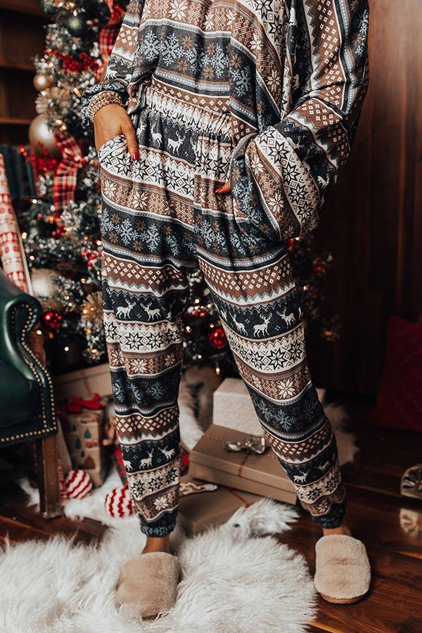 Snow At Home Joggers Image - 5