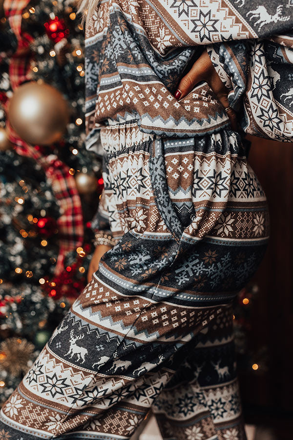 Snow At Home Joggers Image - 3