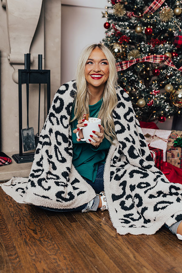Cozy And Cute Leopard Blanket In Black Image - 5