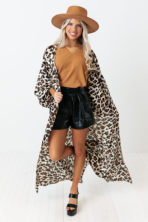 Counting Favors Shift Top in Camel Image - 5