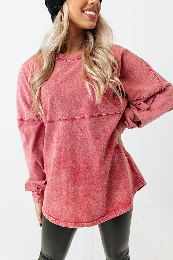 Travel Buddy Mineral Wash Sweatshirt in Red Image - 4