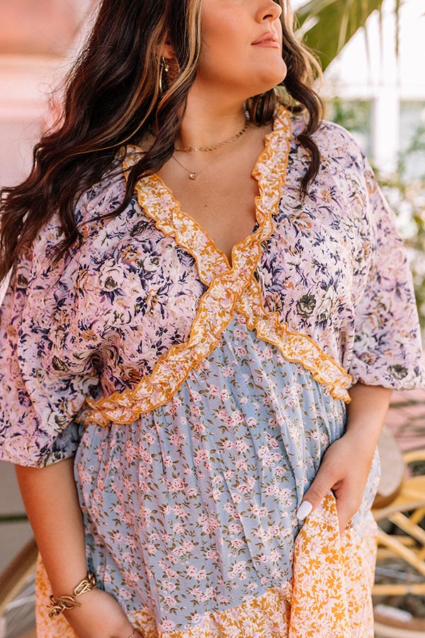 Daily Dreamer Floral Shift Dress Curves Image - 3
