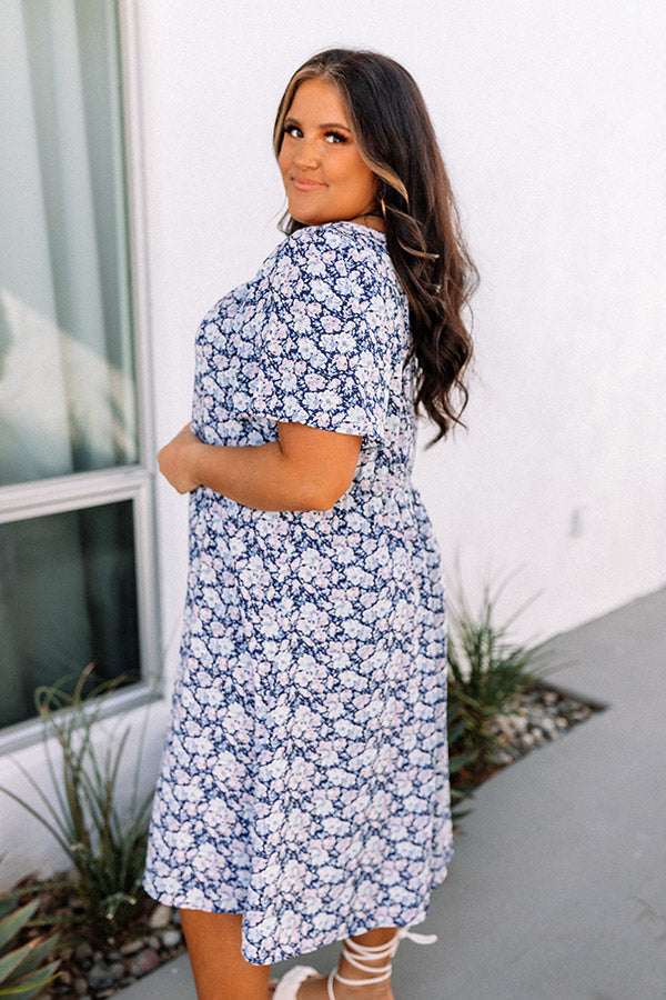 Half Moon Harbor Shift Dress Curves Image - 5