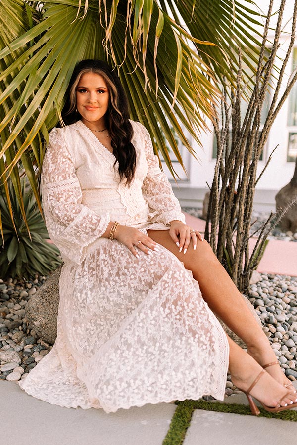 Venice Love Lace Maxi Curves Image - 1