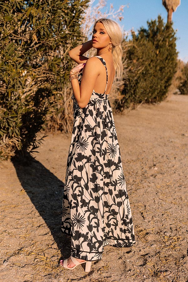 Curacao Cutie Front Tie Maxi In Black Image - 2