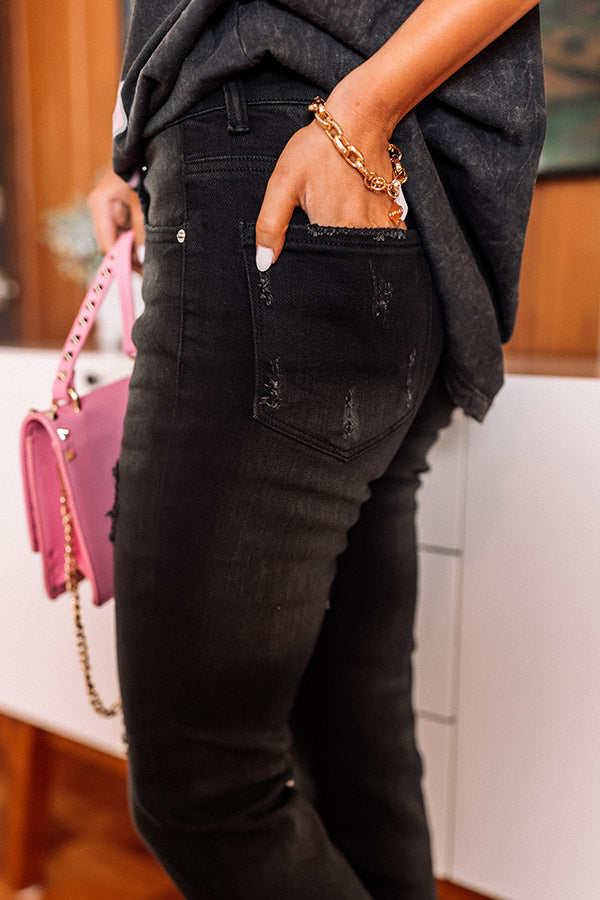 Risen The Mckenna Midrise Ankle Flare in Black Image - 4