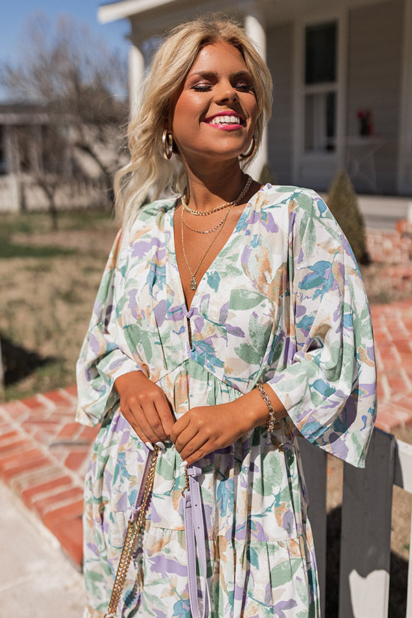 Made For Sunshine Maxi In Pear Curves Image - 3