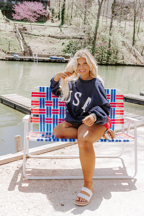 USA Graphic Sweatshirt In Navy Curves Image - 2