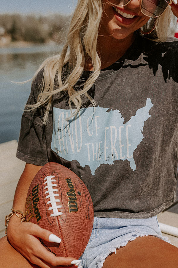 Land Of The Free Vintage-Wash Cropped Graphic Tee Image - 1