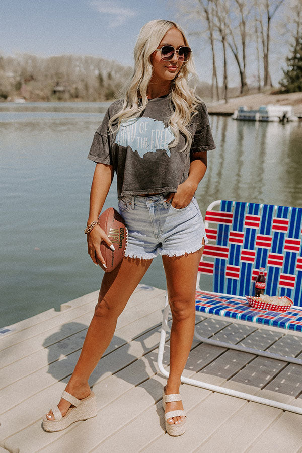 Land Of The Free Vintage-Wash Cropped Graphic Tee Image - 1