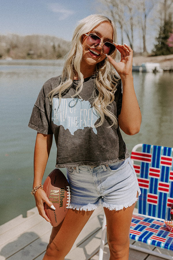 Land Of The Free Vintage-Wash Cropped Graphic Tee Image - 1
