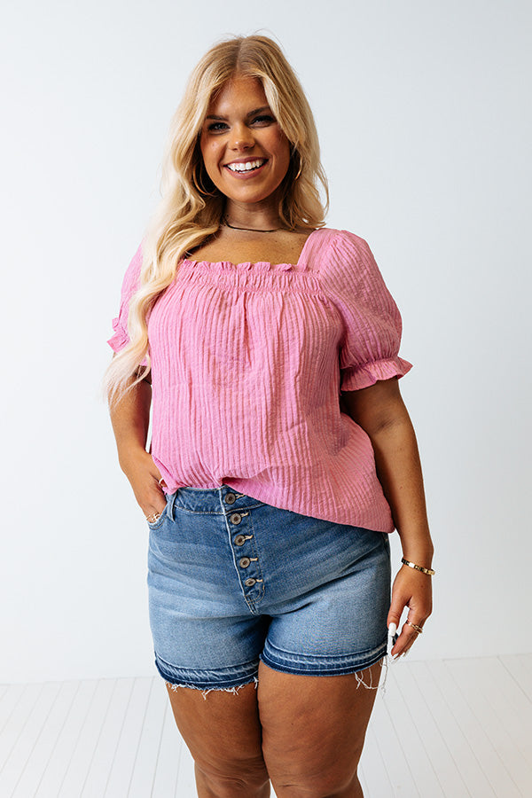 Pretty Personality Shift Top Curves Image - 2