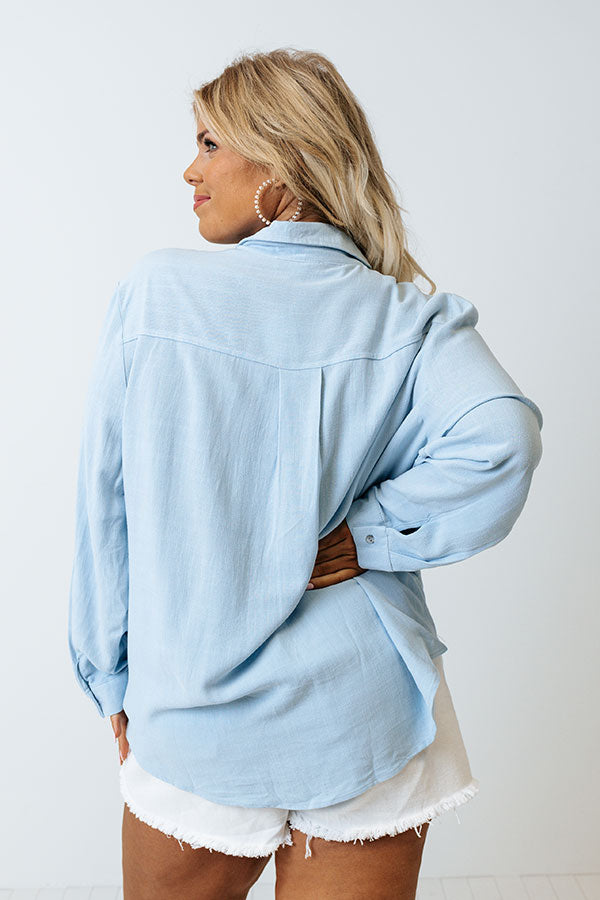 Waves Crashing Front Tie Top In Sky Blue Curves Image - 4