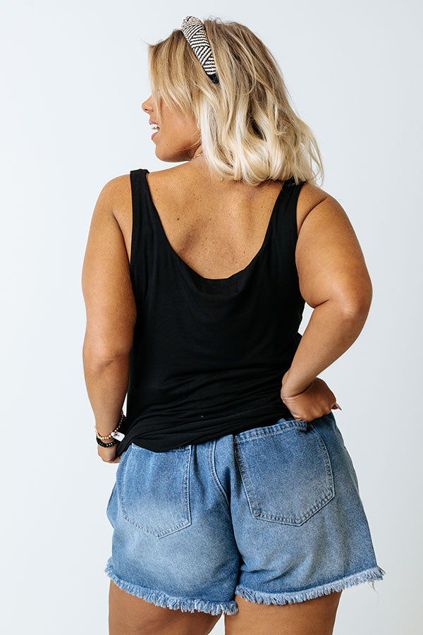 Staying Downtown Shift Top In Black Curves Image - 4