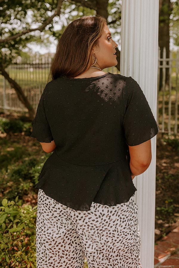 Exchanging Stories Shift Top In Black Curves Image - 5