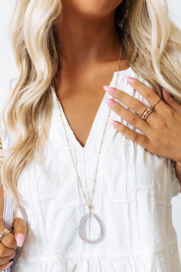 Shimmer In Your Eyes Necklace In Light Lavender Image - 3