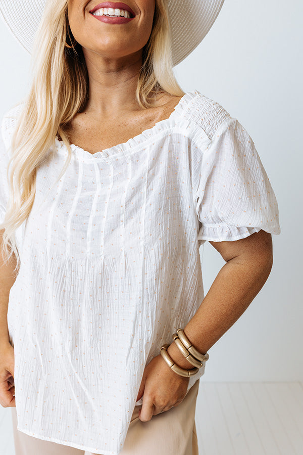 Close Memories Shift Top In Ivory Curves Image - 4