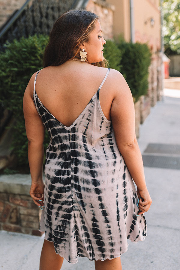 New Playlist Tie Dye Shift Dress Curves Image - 4