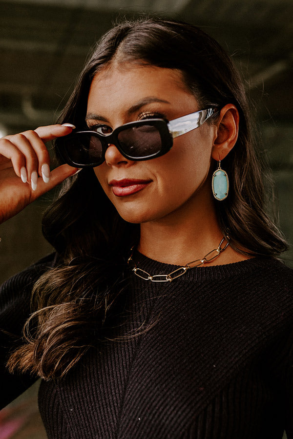 Kendra Scott Elle Gold Drop Earrings in Light Blue Magnesite Image - 1