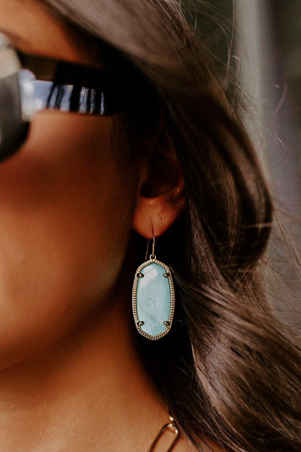 Kendra Scott Elle Gold Drop Earrings in Light Blue Magnesite Image - 2