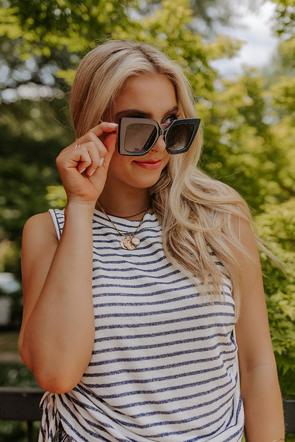 Drawn To The Beach Sunnies In Navy
