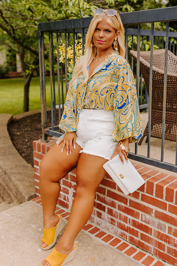 Toasting In Tuscany Shift Top Curves Image - 1