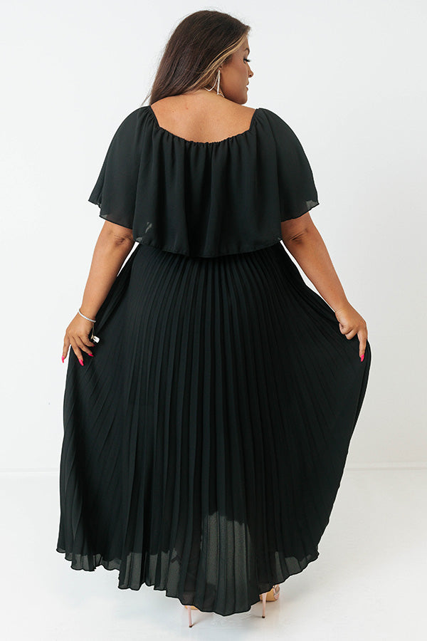 Ticket To Love Pleated Maxi In Black Curves Image - 5