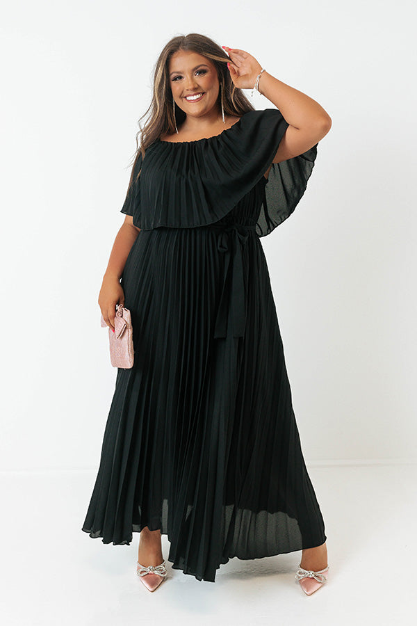 Ticket To Love Pleated Maxi In Black Curves Image - 2