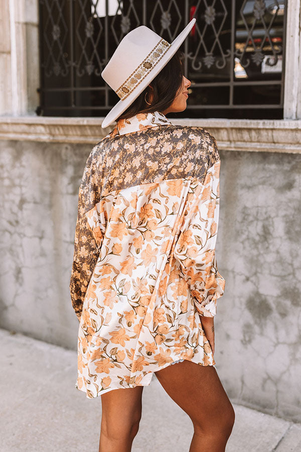 Pretty Perspective Shift Top In Ivory Image - 3