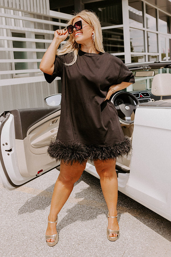 Do It With Pizazz Feather T-Shirt Dress In Black Curves Image - 3