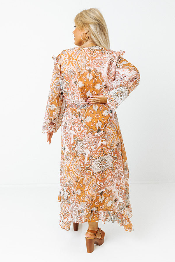 Fields Of Pretty Paisley Maxi Curves Image - 5