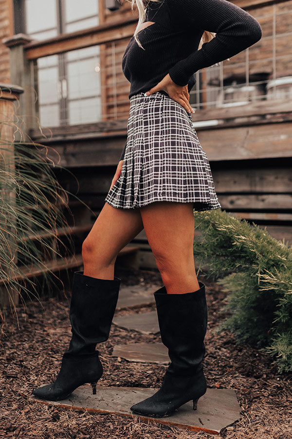 Lean Into Me Plaid Skirt In Black – Impressions Online Boutique
