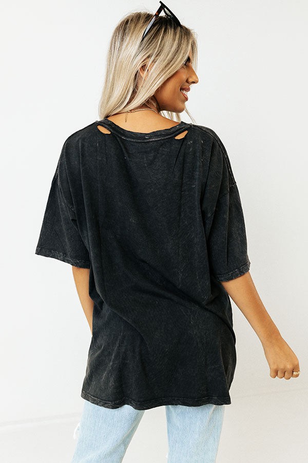 Kiss Logo Distressed Vintage-Wash Graphic Tee Image - 1