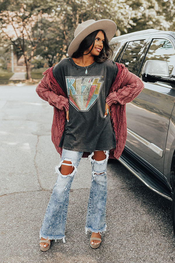 Kiss Logo Distressed Vintage-Wash Graphic Tee Image - 1