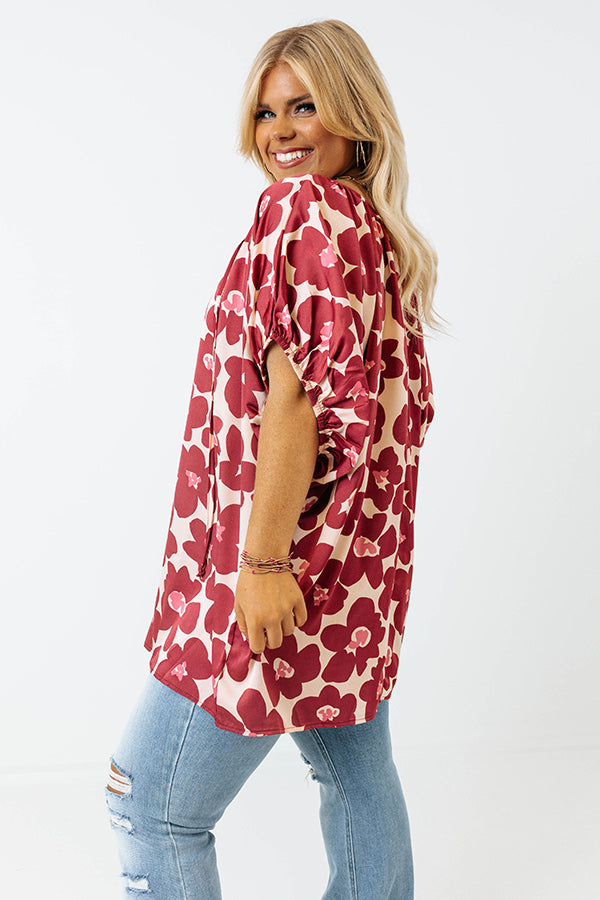 Chic A La Mode Floral Shift Top In Wine Curves Image - 3