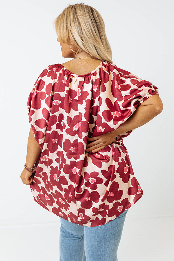 Chic A La Mode Floral Shift Top In Wine Curves Image - 4