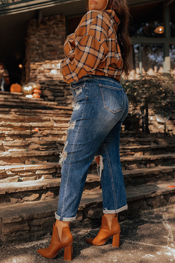 Risen The Casa High Waist Distressed Jean Curves Image - 3