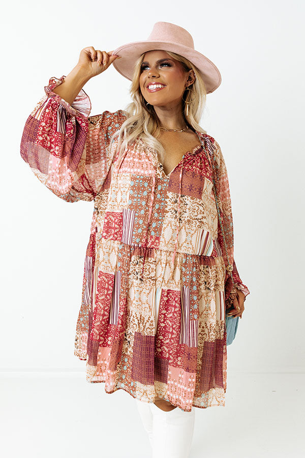 Finding Wonderland Shift Dress Curves Image - 2