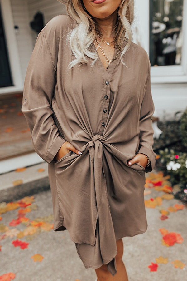 Press Room Front Tie Dress In Chocolate Curves Image - 4