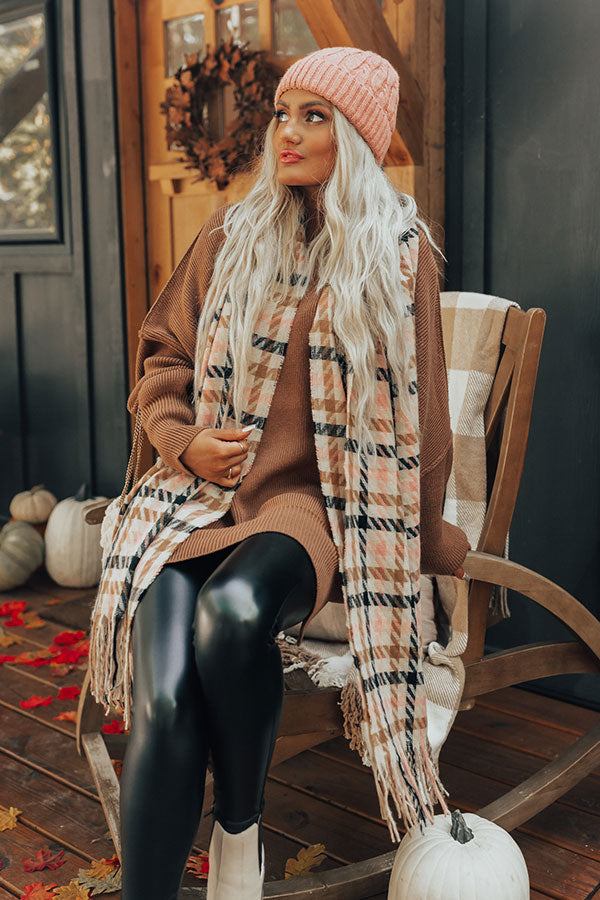 Stars Hollow Houndstooth Scarf Image - 4