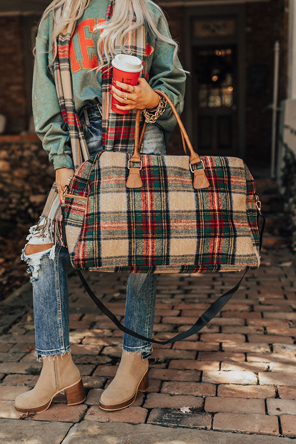 Pack Up and Travel Plaid Weekend Tote Image - 2