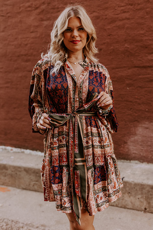 Classy And Chic Dress Curves Image - 1