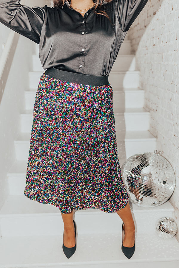True To Form Sequin Skirt Curves Image - 3