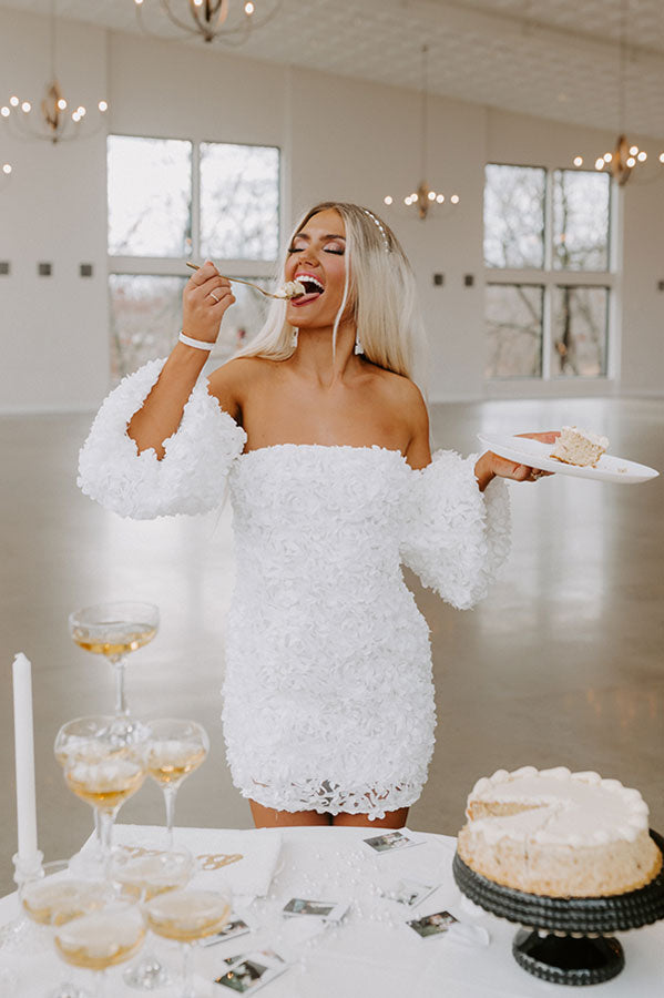 Expect First Class Mini Dress in White Image - 5