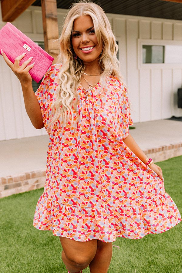 Malibu Villa Shift Dress in Peach Curves Image - 5